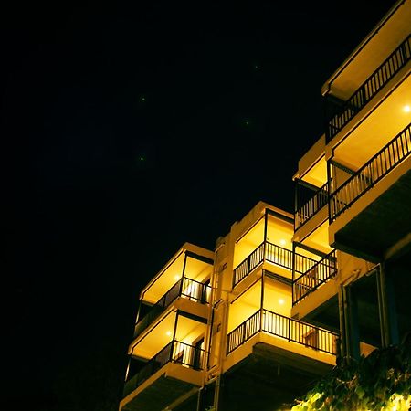 Cloud Walk Bed & Breakfast โกไดกานัล ภายนอก รูปภาพ