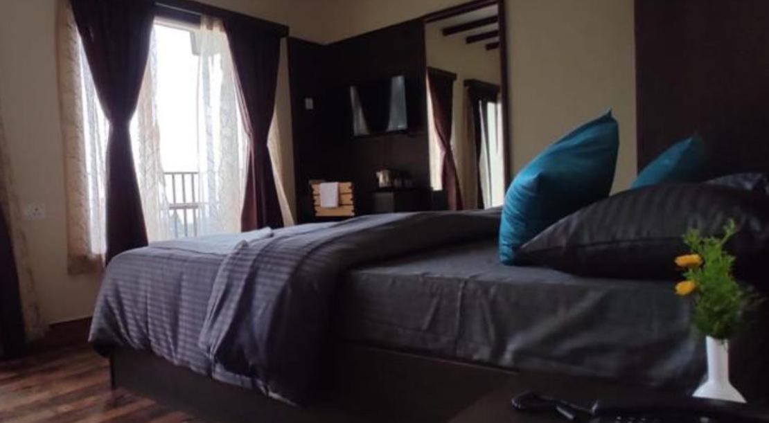 Cloud Walk Bed & Breakfast โกไดกานัล ภายนอก รูปภาพ